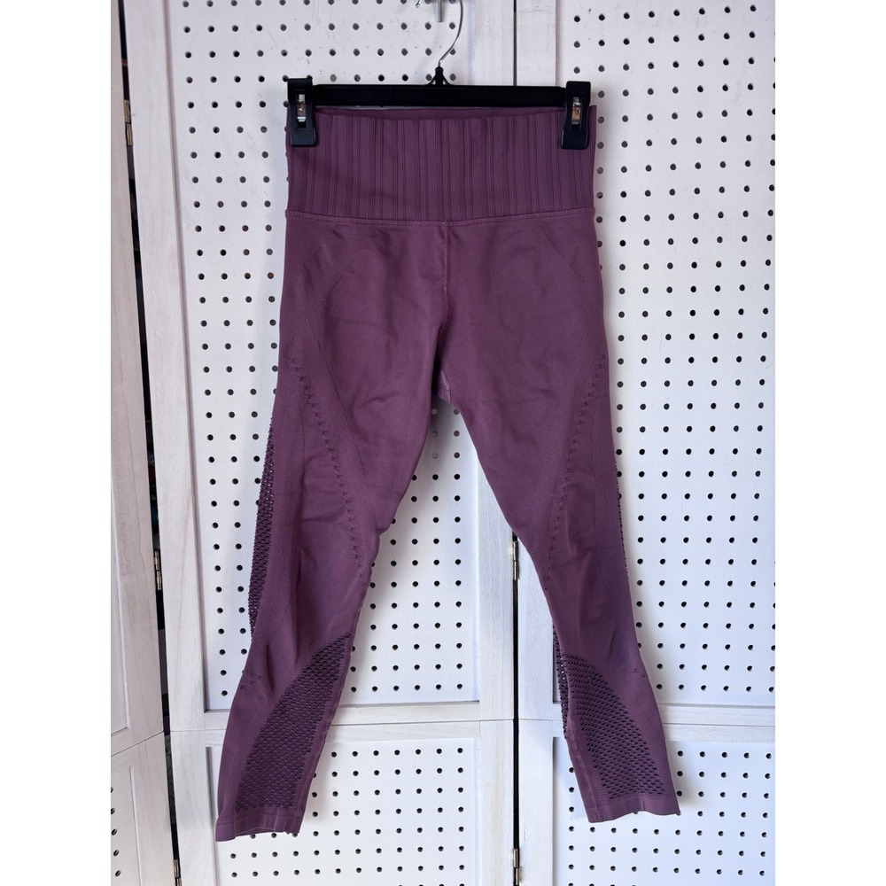 Athleta‎ Women's Small Mauve Pink Cutout Eyelet 7/8 Crop Leggings Athletic